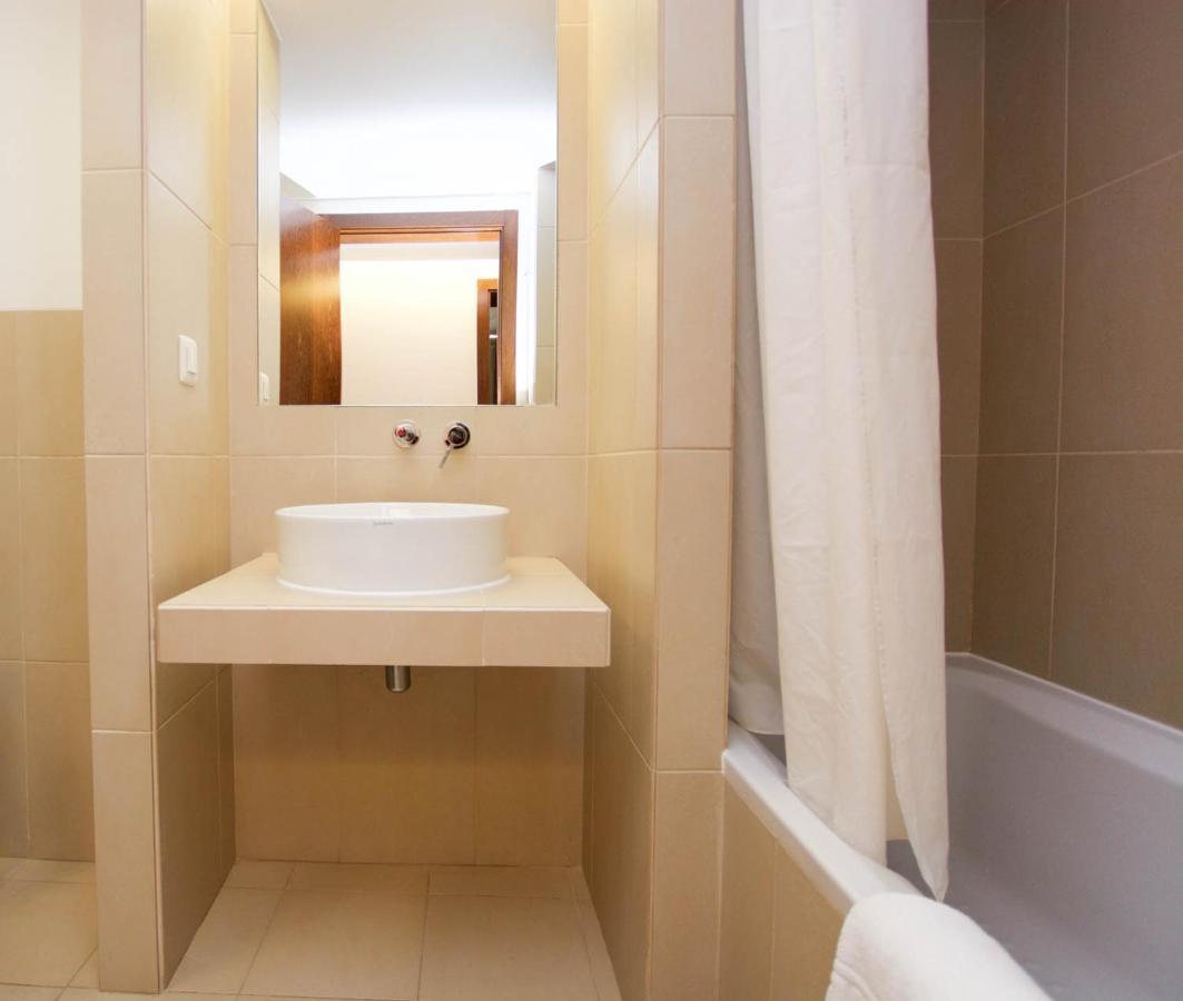 Salgados, Relax & Fun For Family Apartment กีอา ภายนอก รูปภาพ