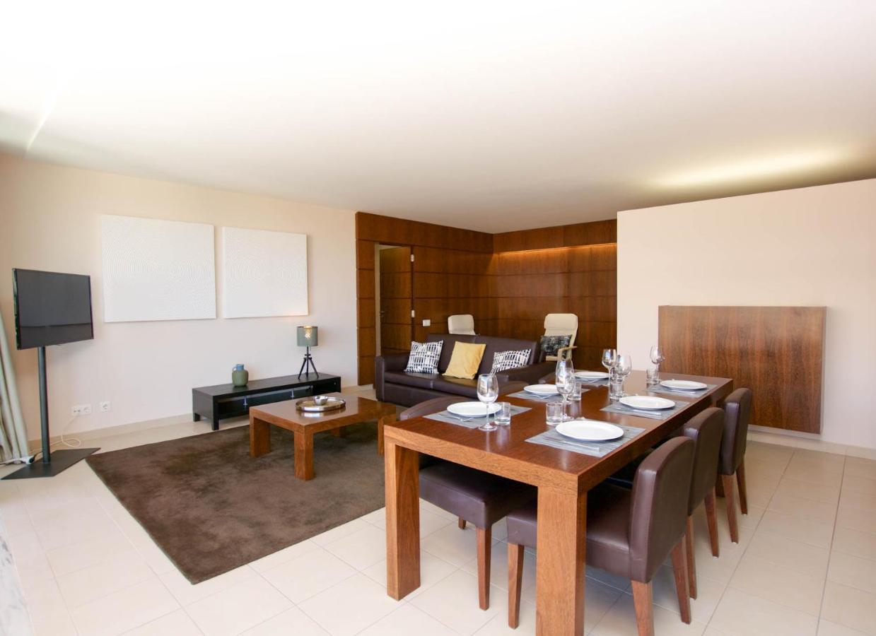 Salgados, Relax & Fun For Family Apartment กีอา ภายนอก รูปภาพ